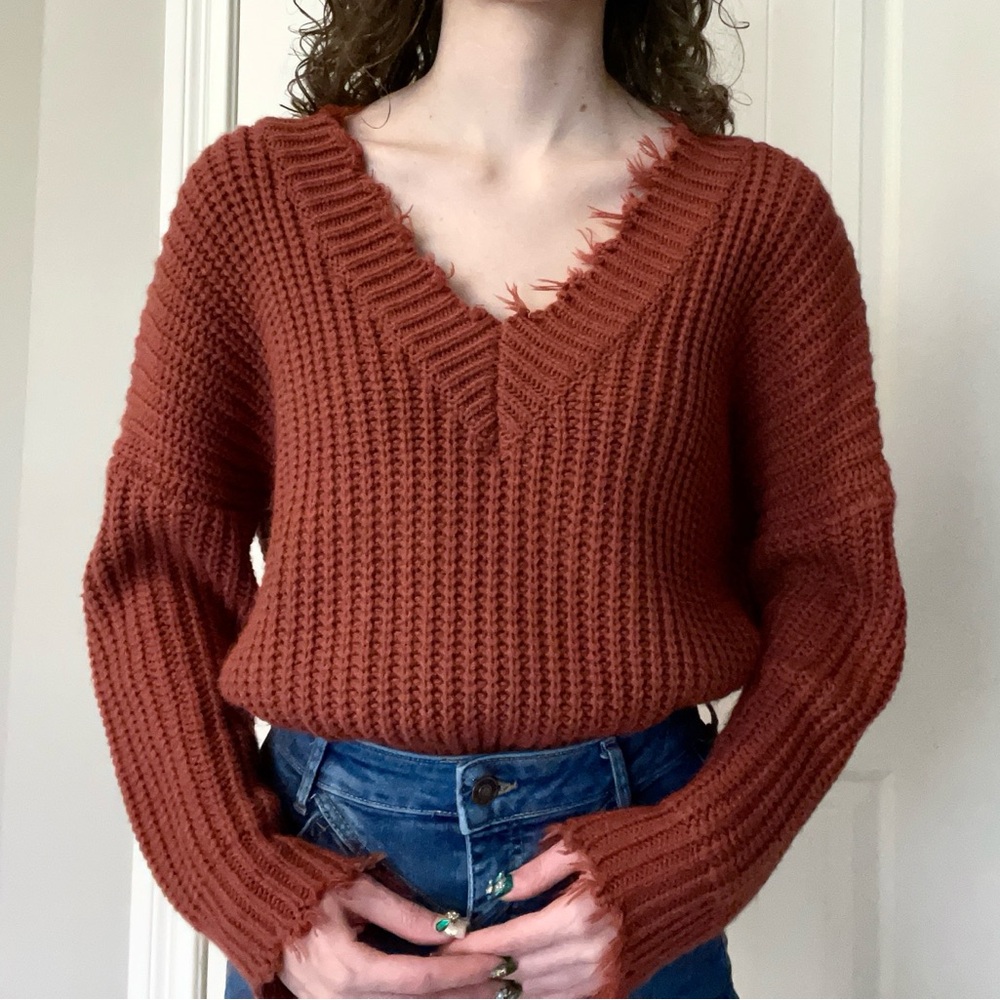 Women’s brown casual long sleeve knit sweater